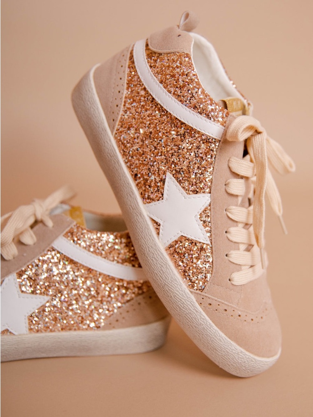 NWT Mi.iM Glitter Rose Gold Sneakers – Size 6.5